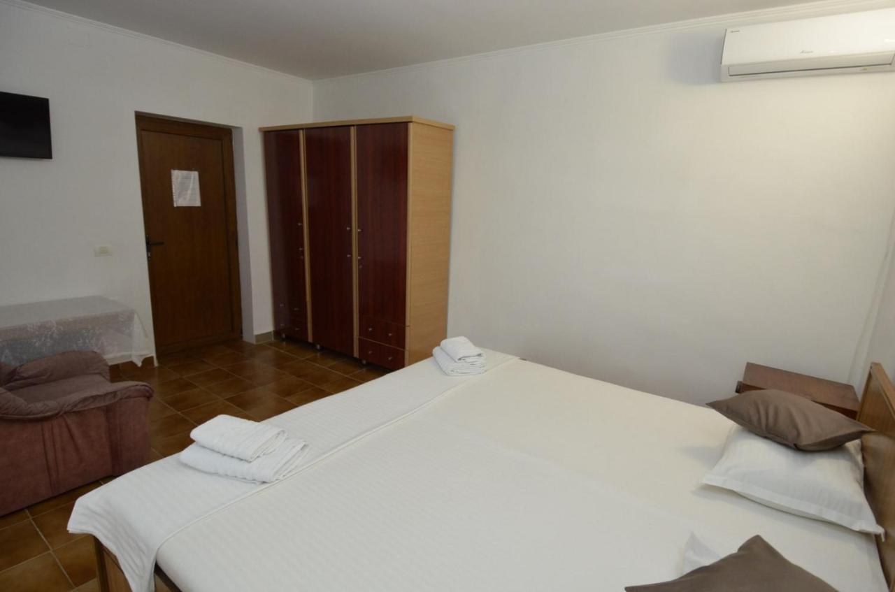 Vila Calypso Apartamento Costinesti Exterior foto